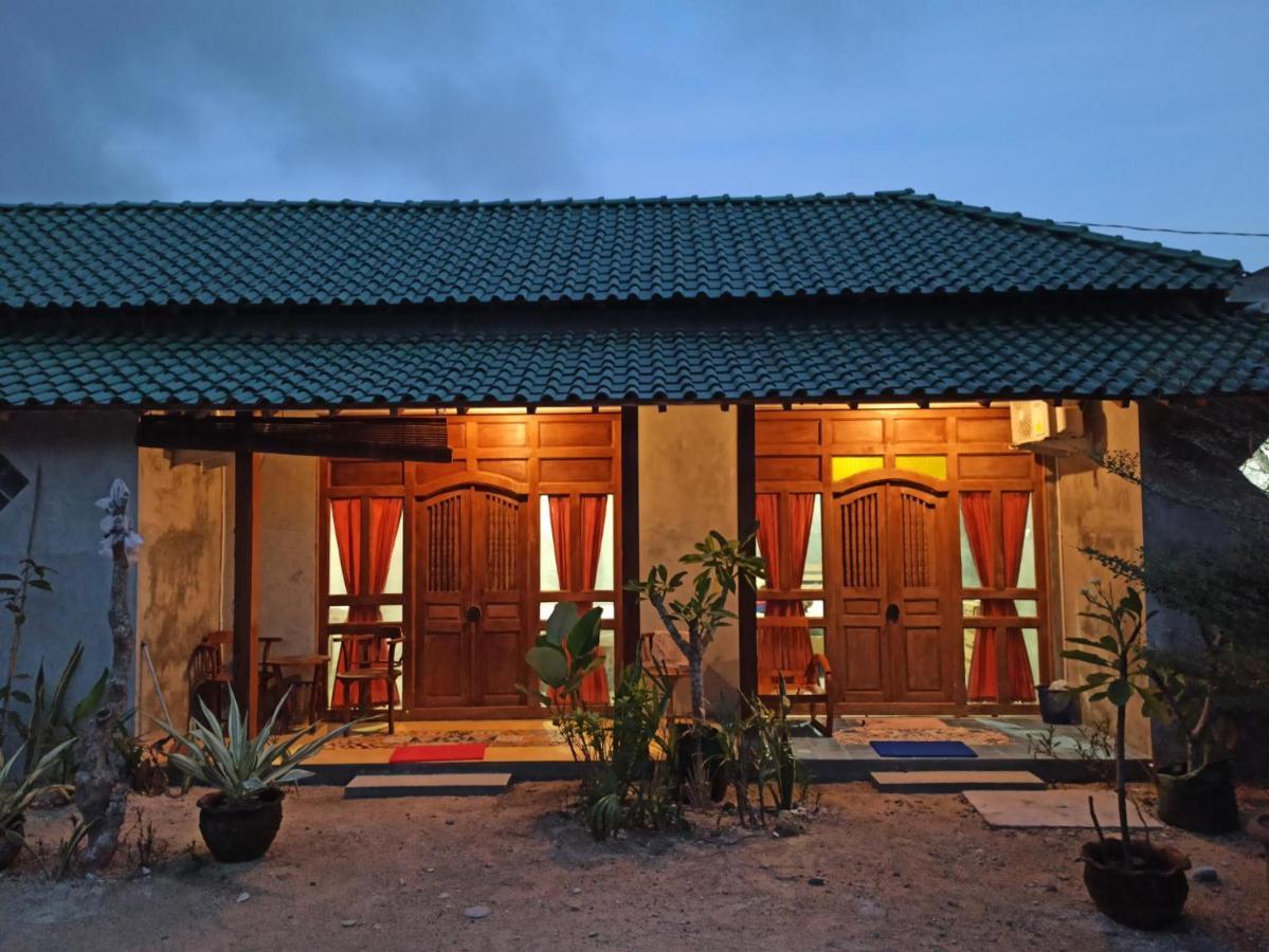 Watukarung Ristu Homestay Kalak 外观 照片