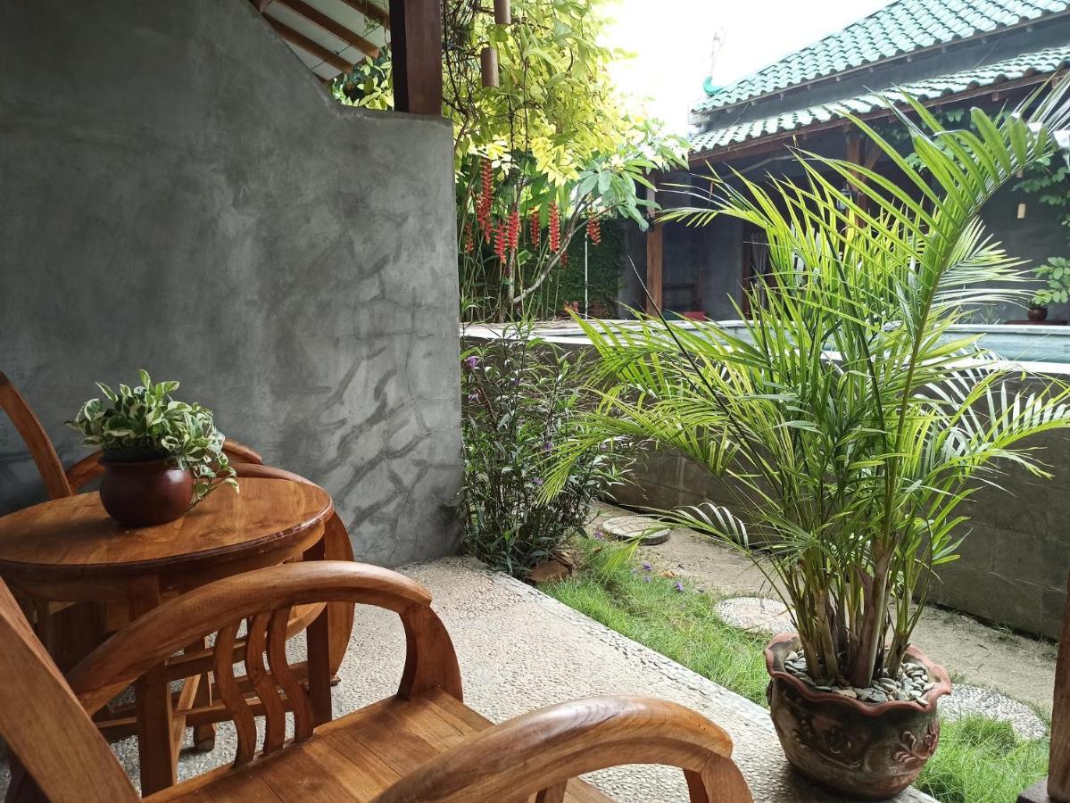Watukarung Ristu Homestay Kalak 外观 照片